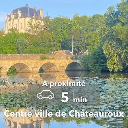 Le Haussmann ⸱ Stationnement Gratuit ⸱ Fibre Apartman Déols Kültér fotó