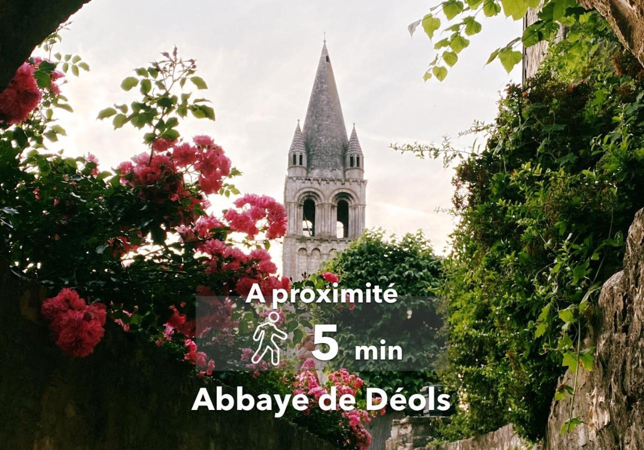 Le Haussmann ⸱ Stationnement Gratuit ⸱ Fibre Apartman Déols Kültér fotó